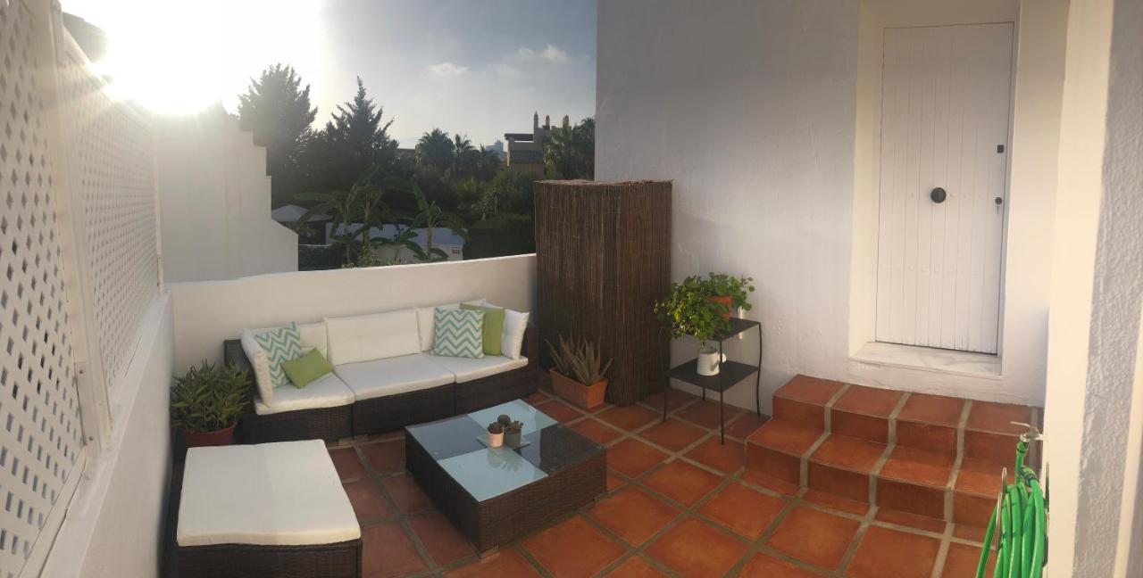 Estudio A 10 Minutos Del Puerto Banus Estepona Exteriör bild